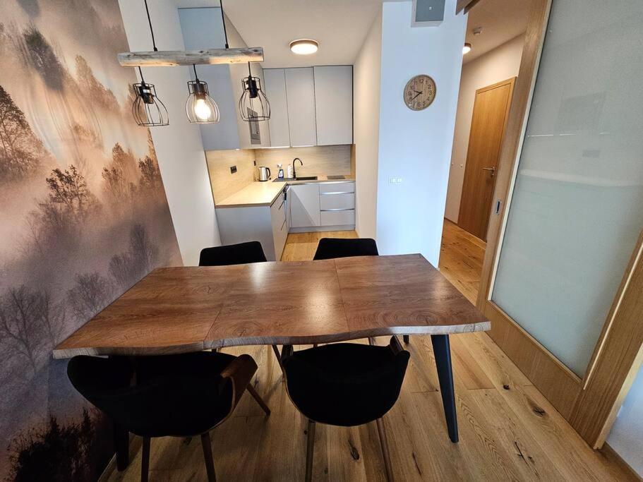 Apartament Superior S Terasou 2 - Ski&bike,