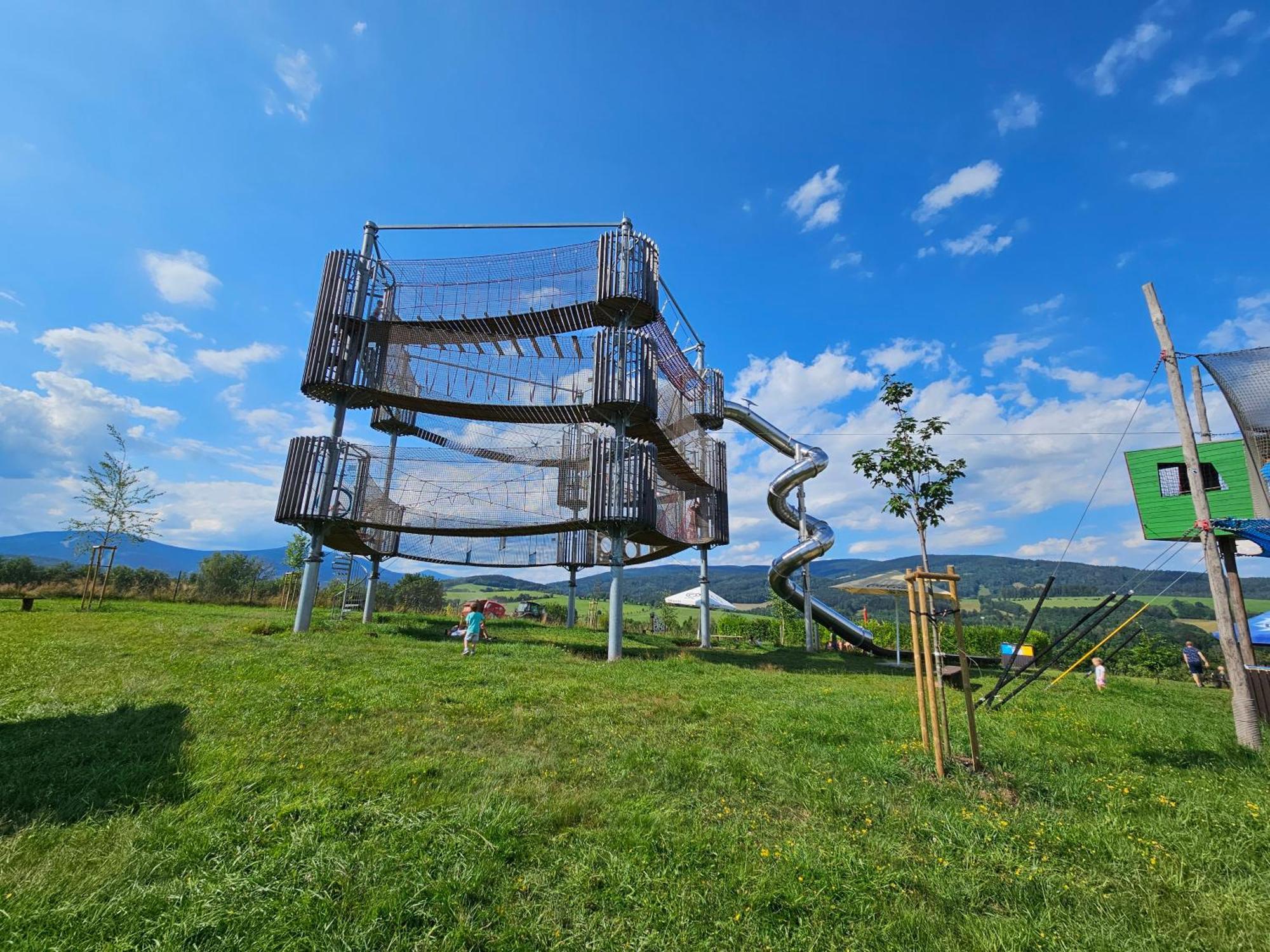 Apartament Superior S Terasou 2 - Ski&bike,